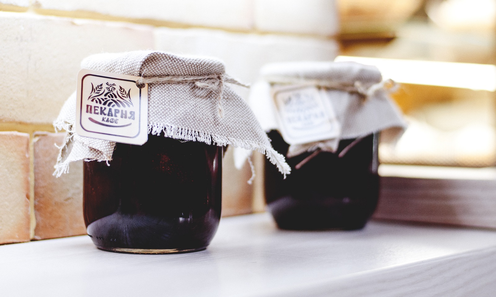 4 Ecommerce Hacks Guaranteed to Deliver a Massive Boost in Conversions