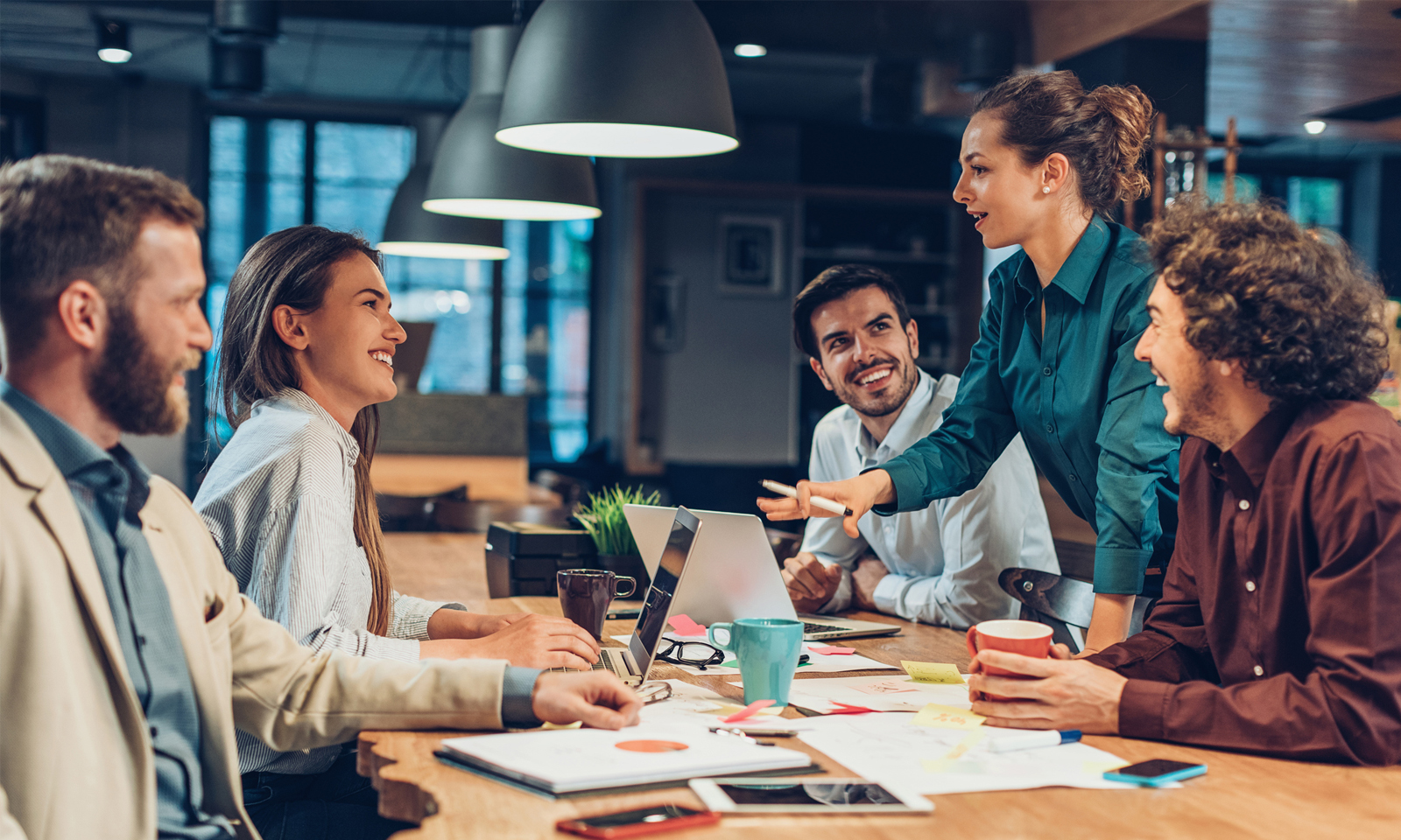 6 Ways Remote Workers Can Highlight Their Leadership Potential