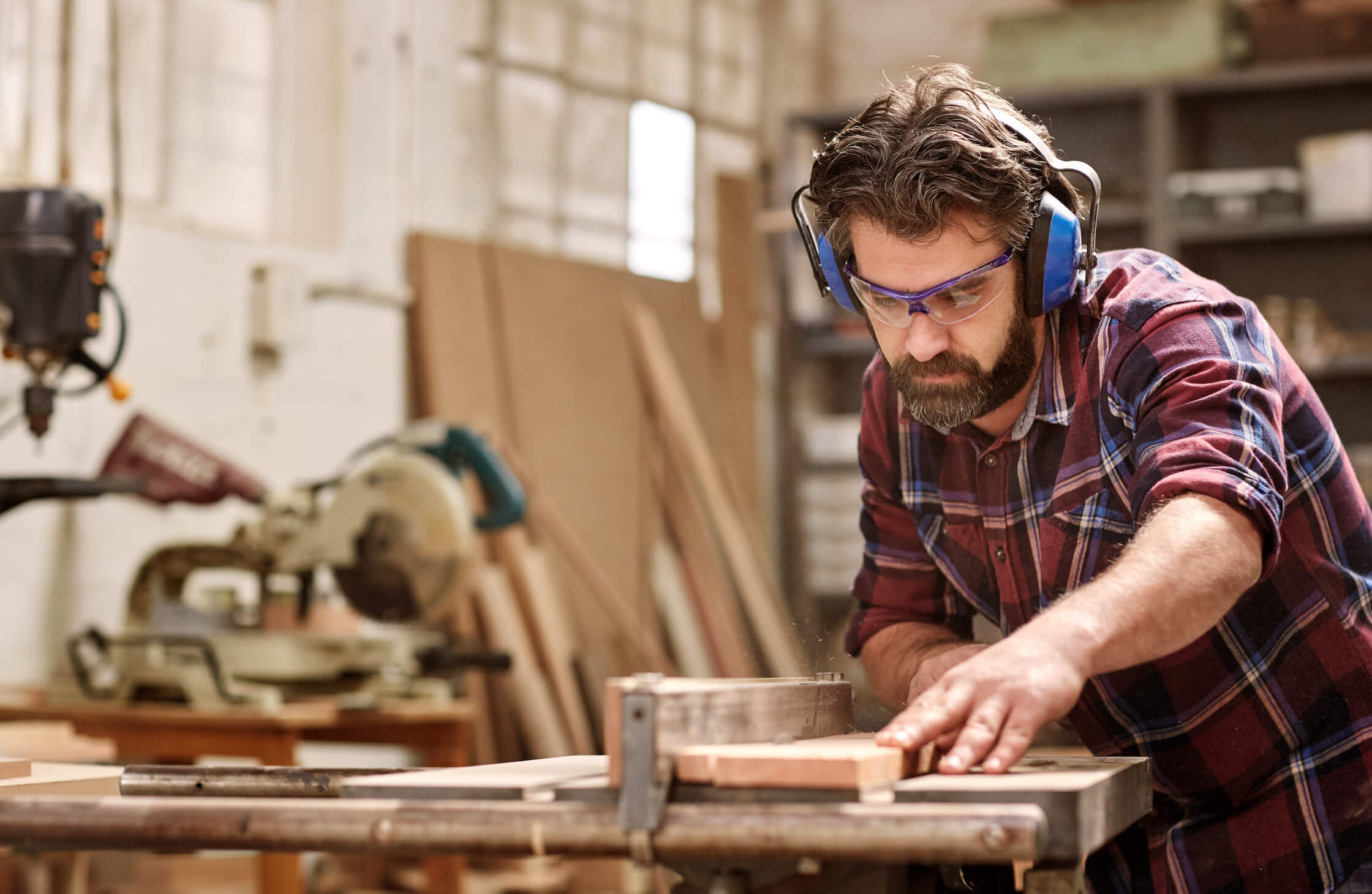 5 tips  woodworkers give that professionals HATE 