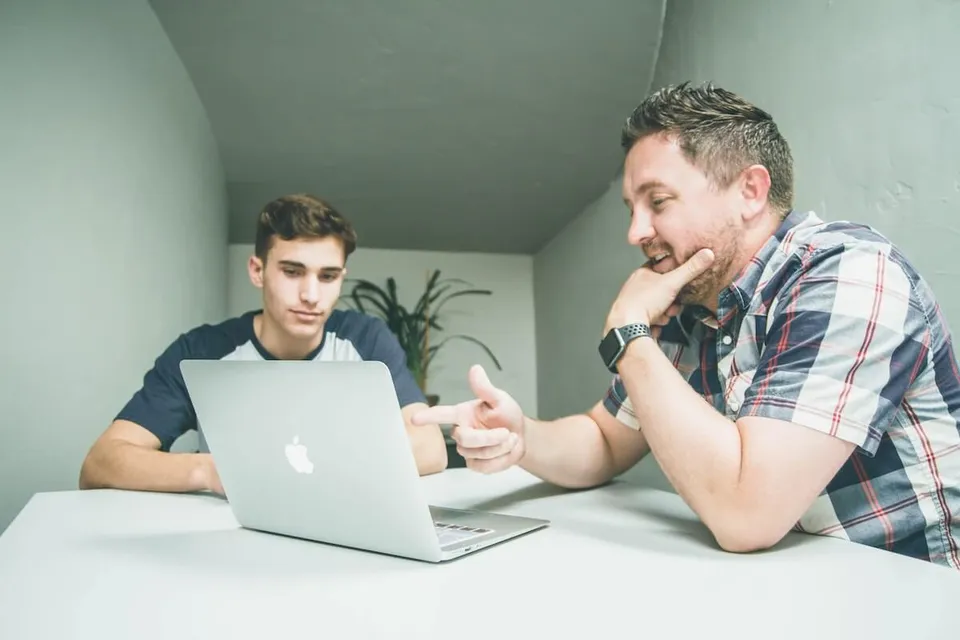 Simple Ways You Can Find a Mentor for Your Business